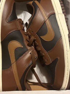 Kids Classic Two-Tone Brown Leather Sneakers